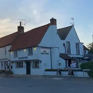 Hotel And Relax At The Yew Tree **